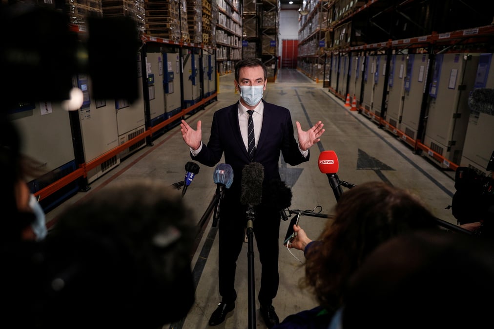 Pas de durcissement immediat des mesures anti-coronavirus, dit veran