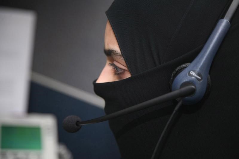 Cjue: les signes religieux peuvent etre interdits en entreprise