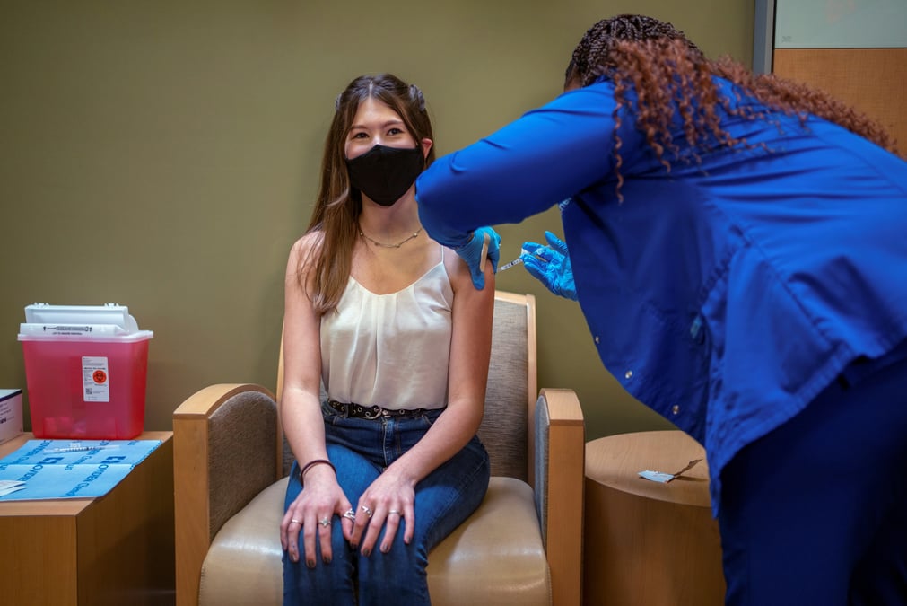 Coronavirus: l'ema autorise le vaccin de pfizer/biontech pour les 12-15 ans