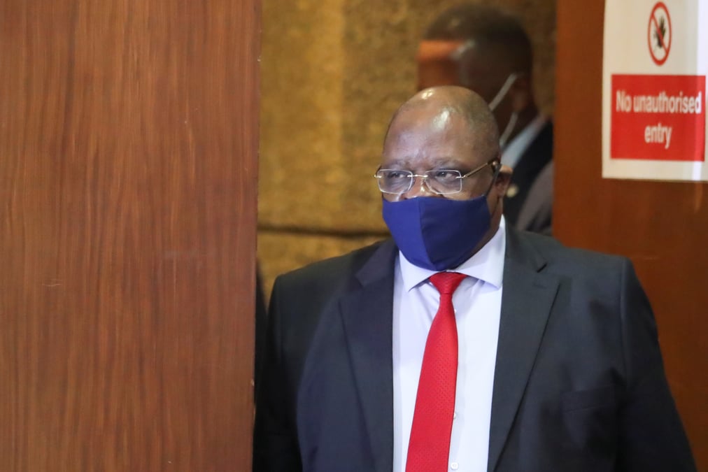 Afrique du sud: le proces pour corruption de l'ex-president zuma ajourne