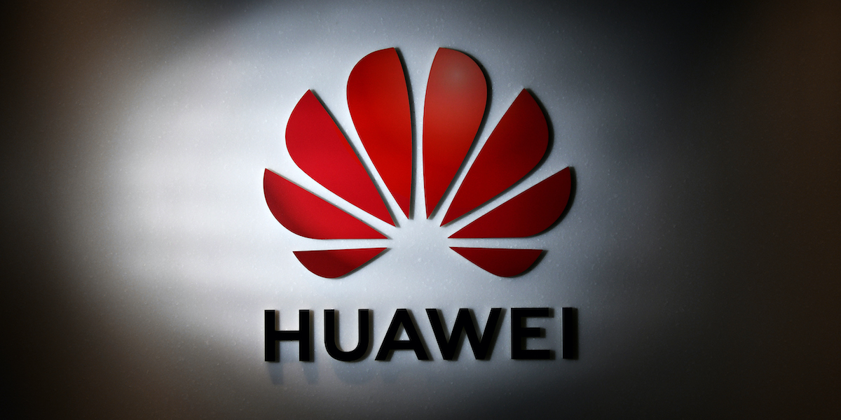 A travers sa résolution, le Parlement européen « demande au Conseil et à la Commission d’interdire l’utilisation d’équipements et de logiciels produits par des fabricants établis en République populaire de Chine pour les fonctions de réseau de base ».