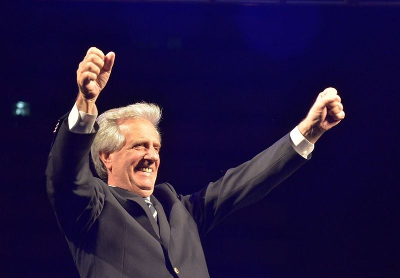 Tabaré Vazquez vainqueur de la présidentielle en Uruguay