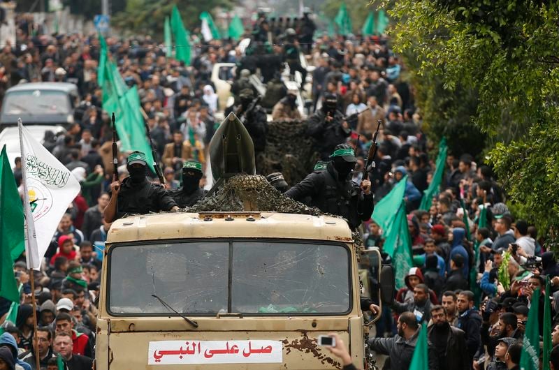 Démonstration de force du Hamas à Gaza pour son 27e anniversaire