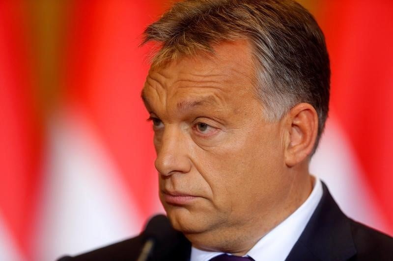 Le parlement hongrois met orban en echec sur les quotas de migrants