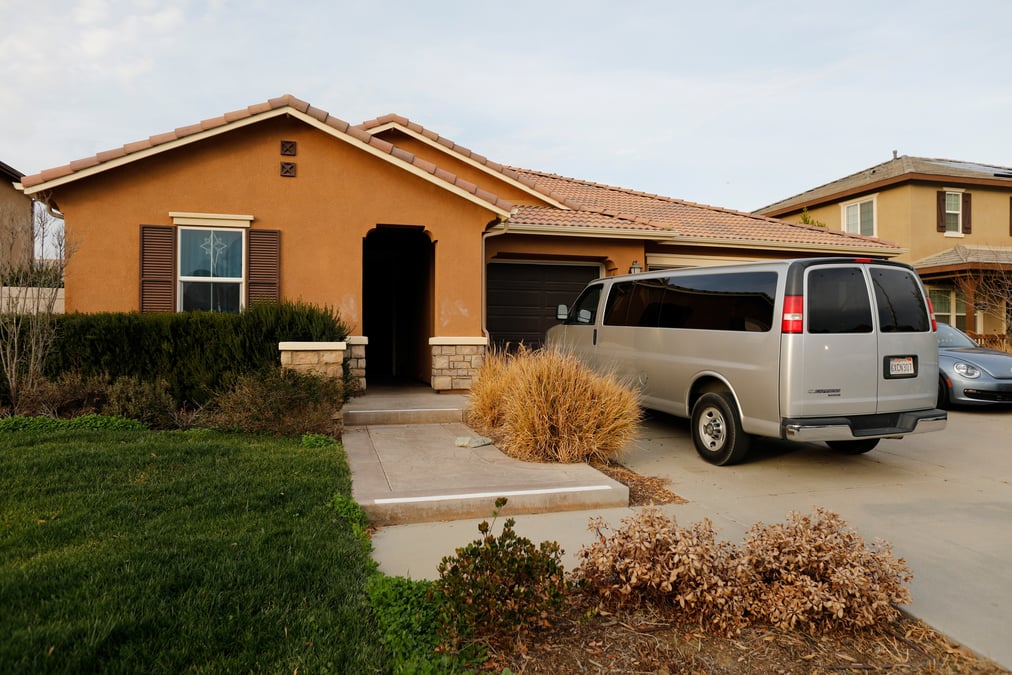 Usa: treize enfants sequestres; les parents inculpes