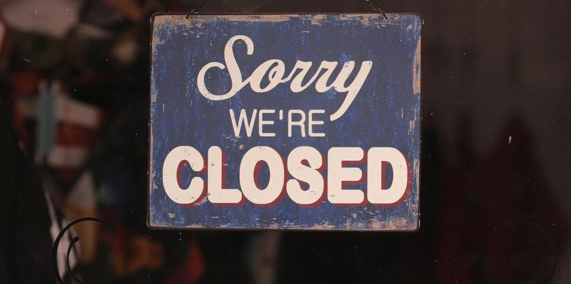 Recours contre l'ouverture des commerces le dimanche rejetes