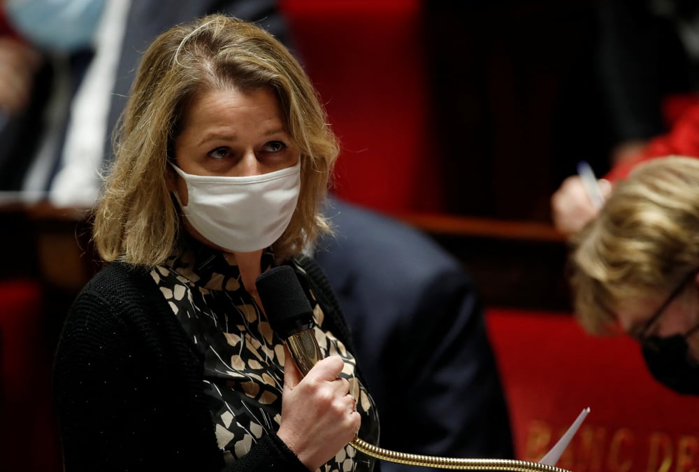 L'ue s'efforce de trouver un "point d'atterrissage" declare pompili