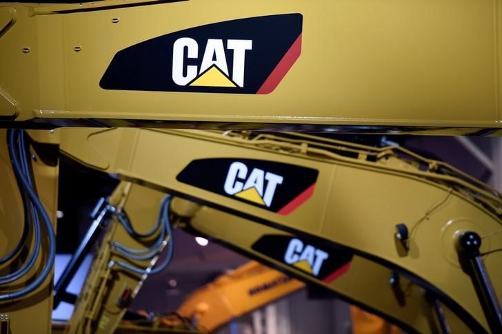 Caterpillar releve ses previsions 2018, le titre grimpe