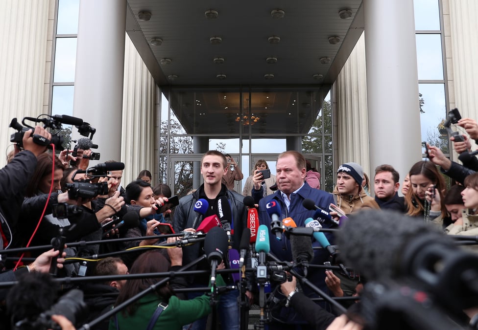 Russie: la peine infligee a l'acteur oustinov allegee en appel