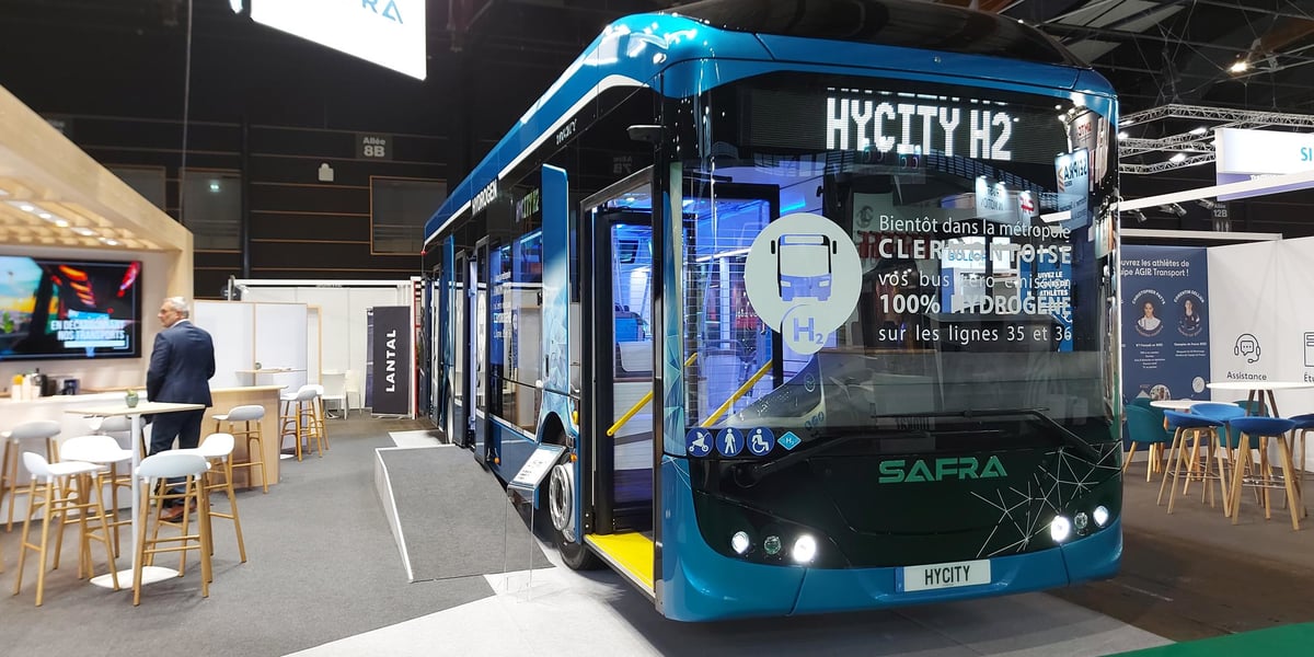 Safra avait mis au point le Hycity, une deuxième version de son bus à hydrogène.