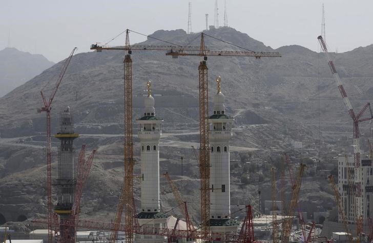 Une grue s'effondre a la mecque, 65 morts et 154 blesses