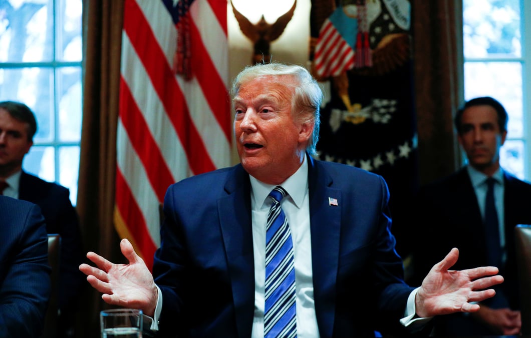 Coronavirus: le decret de trump seme la confusion dans les aeroports