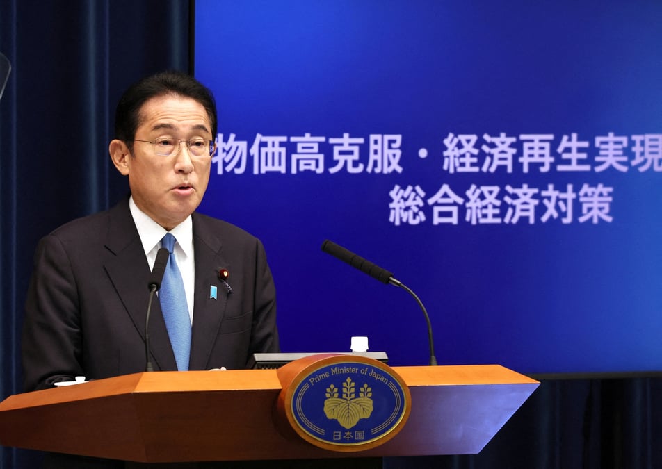 Le premier ministre japonais lors d'une conference de presse a sa residence officielle a tokyo, japon