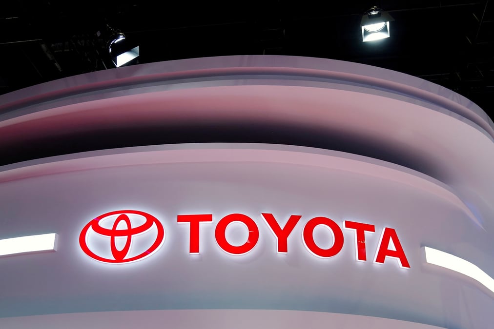 Toyota, epargne par la crise des puces, mise sur une hausse de son benefice annuel