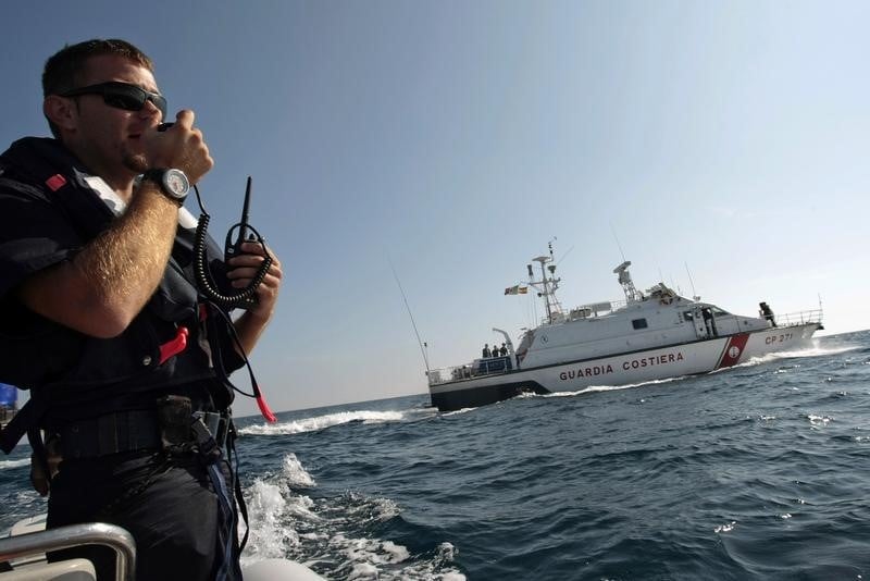 Vingt-cinq migrants meurent d'hypothermie en mediterranee