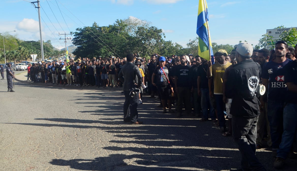 Tirs sur des manifestants en papouasie-nouvelle guinee