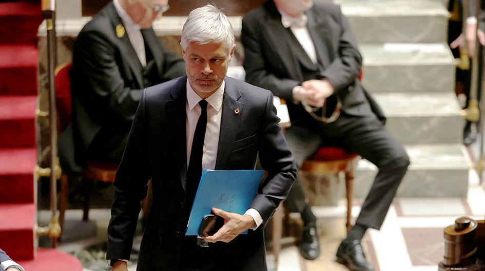 Laurent Wauquiez quittant une séance de questions au gouvernement à l'Assemblée nationale, à Paris, mardi 18 mars 2025.