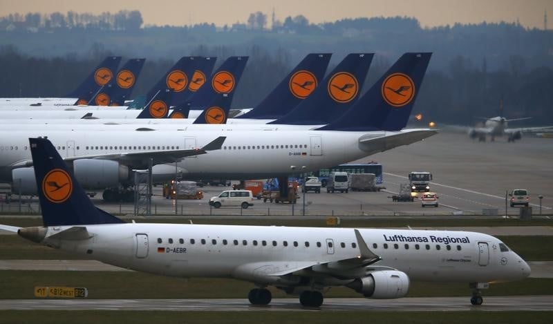 Lufthansa echange croissance et emploi contre baisse des couts