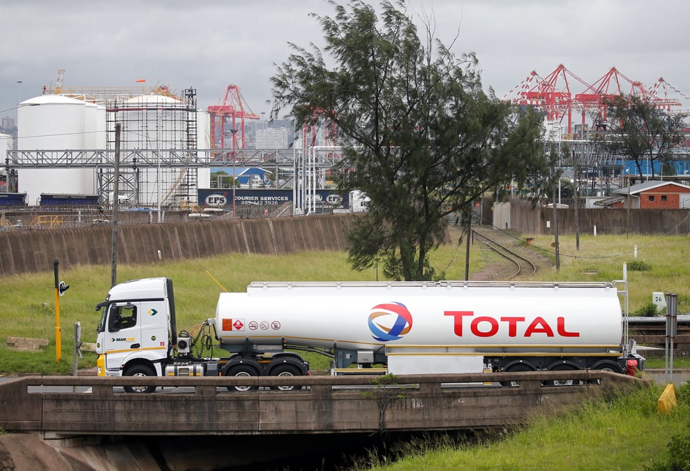 Total a suivre a paris