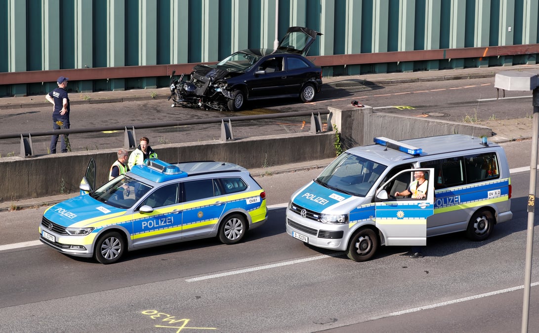 Allemagne: une serie d'accidents provoques sur une autoroute qualifiee d'"attaque islamiste"