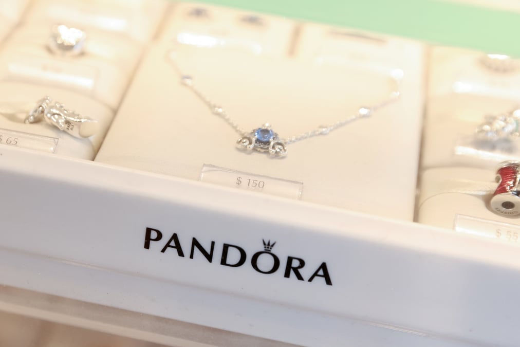 Pandora reitere ses previsions malgre des ventes decevantes aux etats-unis et en chine