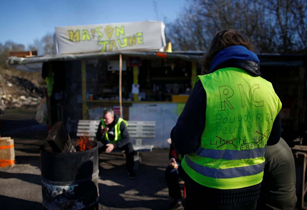 Premier samedi des "gilets jaunes" depuis le debut du debat