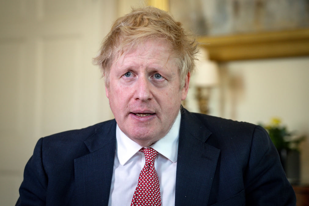 Boris johnson est en "grande forme", pourrait reprendre le travail rapidement