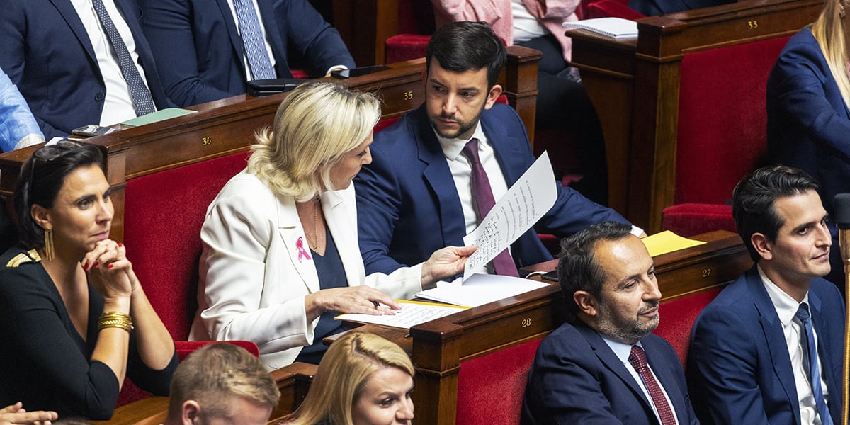 Sur le sujet du budget à l'Assemblée nationale, le RN navigue à vue.