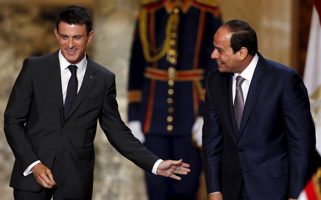 Manuel valls en visite au caire