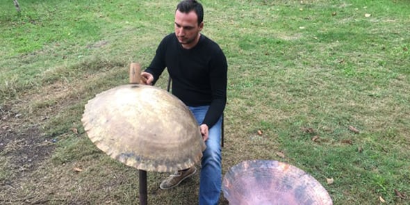 François Kivig, dinandier à Montpellier