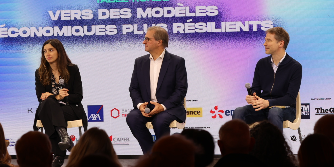 De gauche à droite : Alexandra Mathiolon PDG de Serfim, Sylvain Waserman PDG de l’Ademe, et  Eric Duverger fondateur de la Convention des entreprises pour le climat.