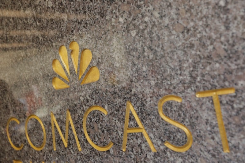 Comcast fait une offre de 65 milliards de dollars sur des actifs de fox