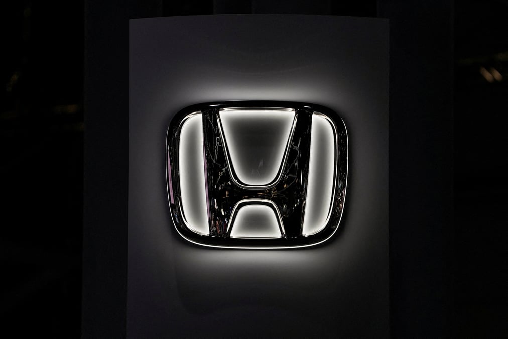 Honda a ouvert lundi des négociations avec son rival en difficulté Nissan en vue de fusionner.