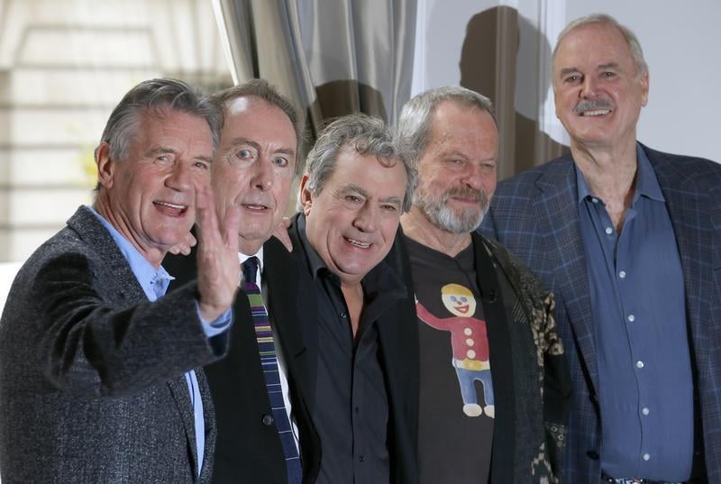 Les Monty Python promettent "comédie et sexe à l'ancienne"