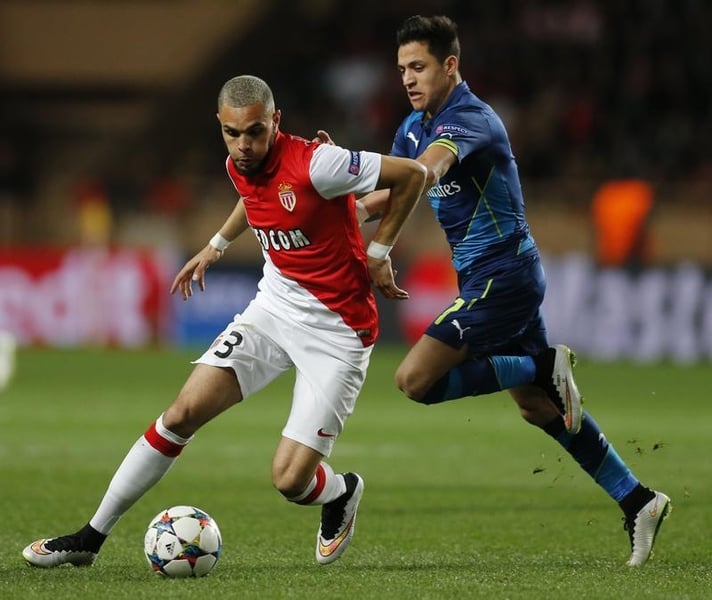 Layvin kurzawa va bien s'engager avec le psg !