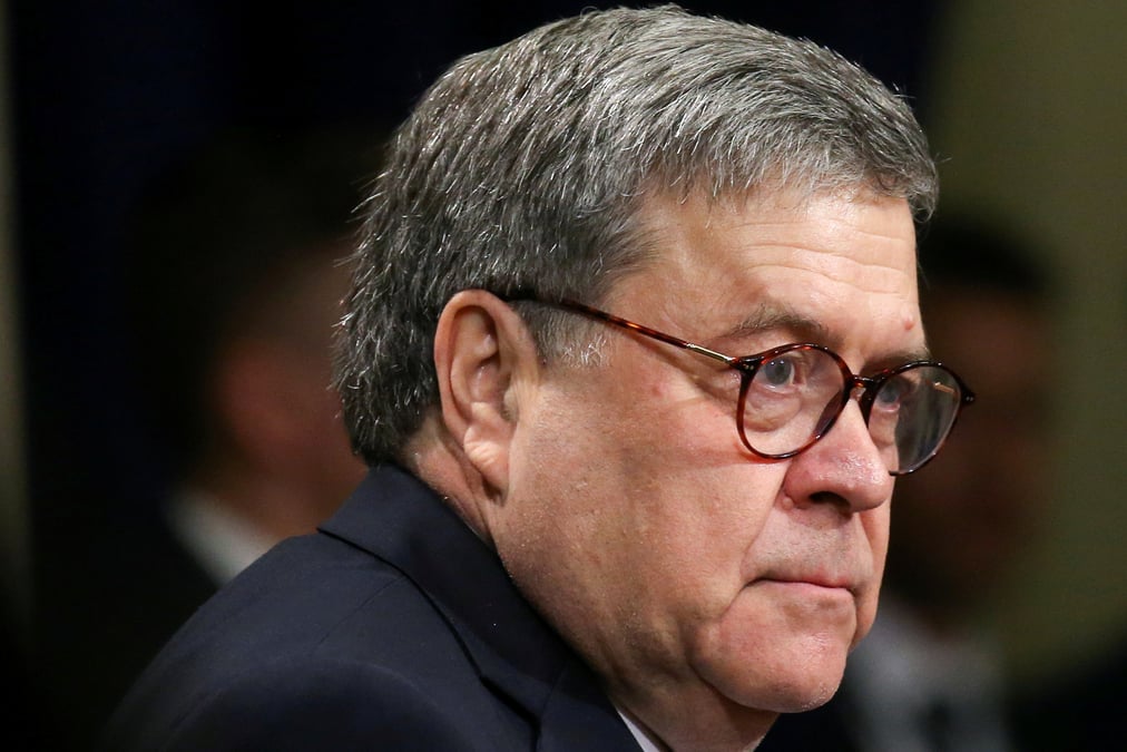 Barr admet des "irregularites" dans la detention d'epstein