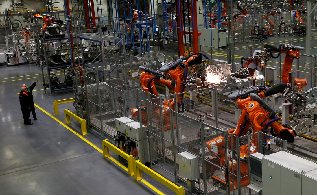 Bmw suspendra sa production a oxford en cas de brexit dur le 31/10