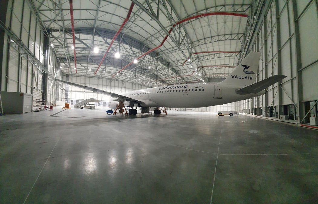 hangar vallair