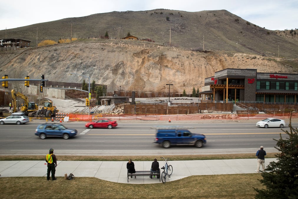 Etats-unis: des militants ecologistes veulent faire pression sur la fed a jackson hole