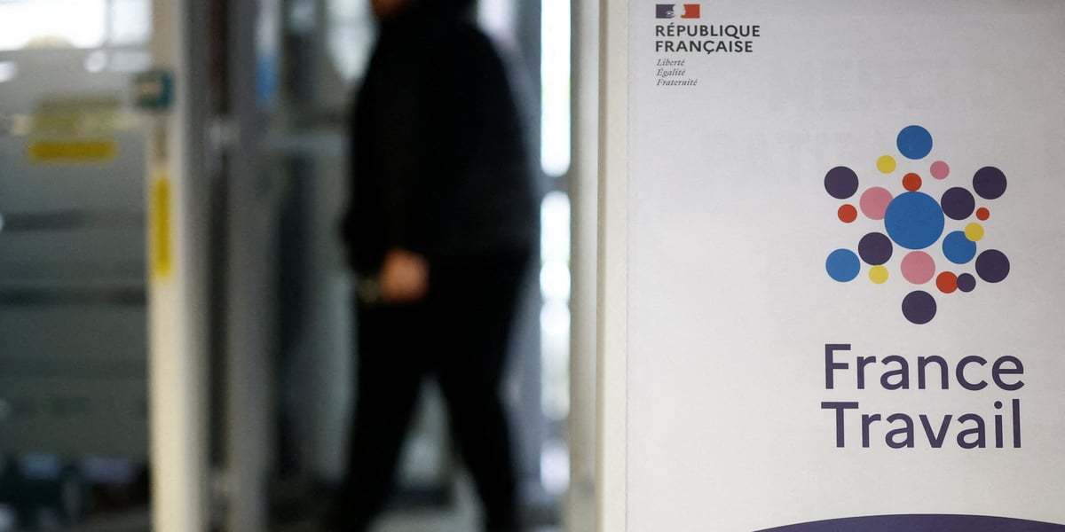 Le taux de chômage a fortement augmenté chez les jeunes de 15 à 24 ans au troisième trimestre, de +1,8 point par rapport au précédent, pour atteindre 19,7%.