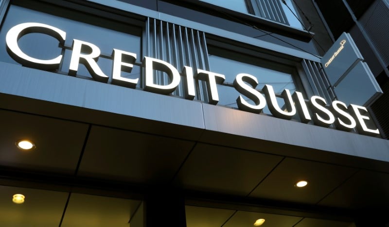 Credit suisse et ubs doivent ameliorer leurs plan d'urgence