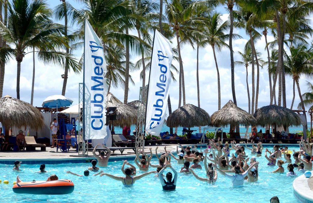 Club med : les reservations pour cet ete superieures a leur niveau d'avant crise, dit son pdg