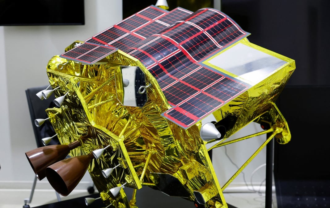 Une représentation miniature du module japonais SLIM (Smart Lander for Investigating Moon) qui a aluni ce samedi.