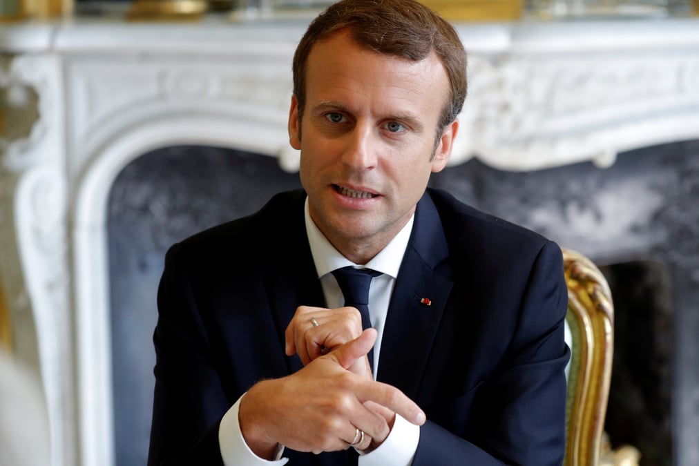 Macron evoque l'approfondissement la zone euro avec draghi