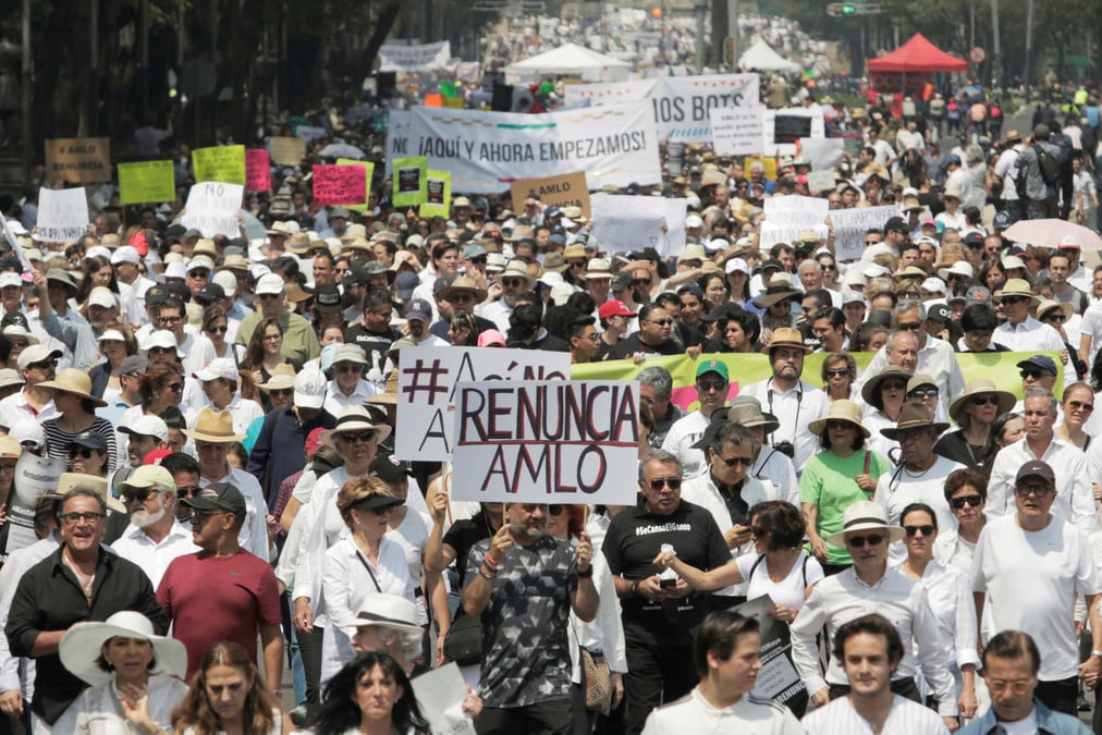 Manifestation au mexique contre le president lopez obrador