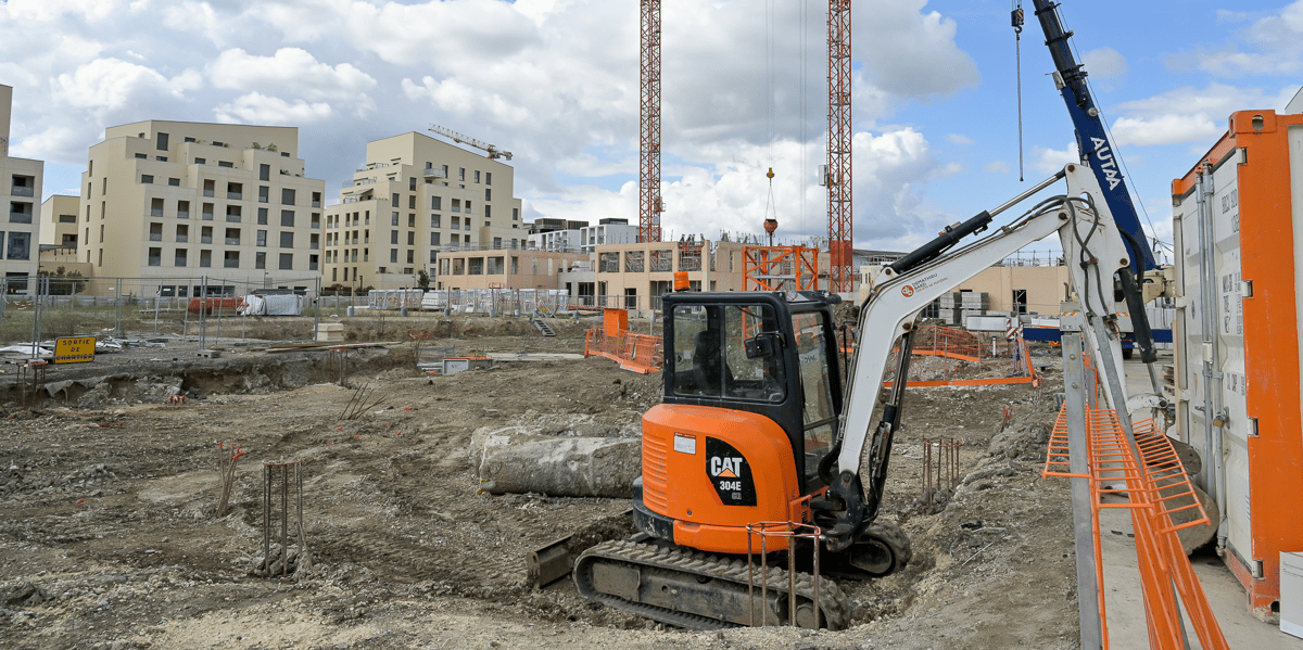Dans le bâtiment comme dans les travaux publics, le niveau des carnets de commandes en Nouvelle-Aquitaine ne cesse de diminuer depuis 2021.