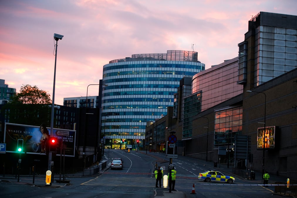 Vingt-deux morts a manchester, la police parle d'un attentat suicide