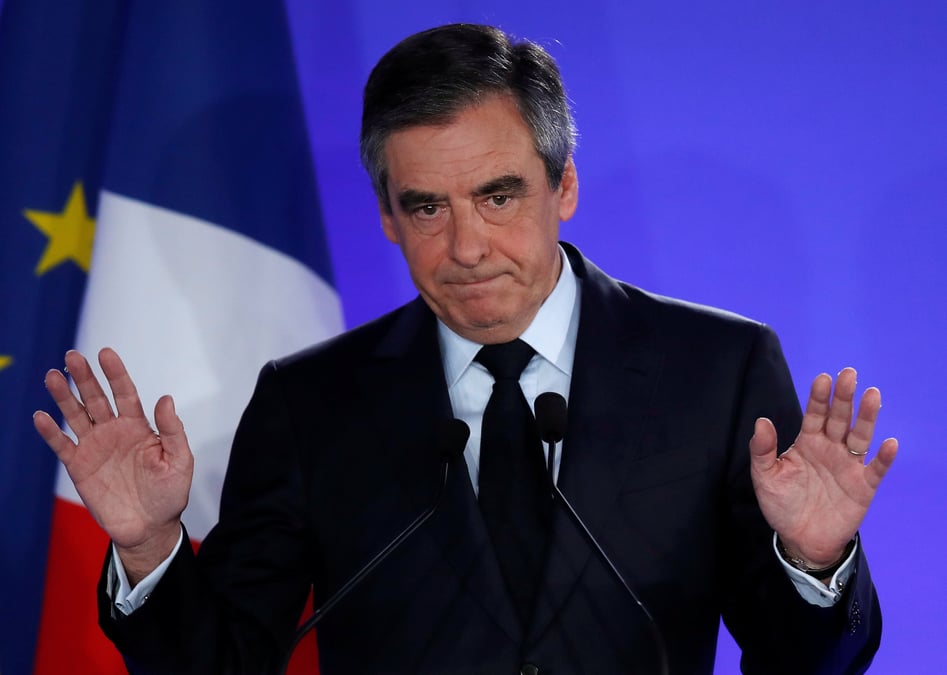Fillon appelle au "bon sens" contre le pen