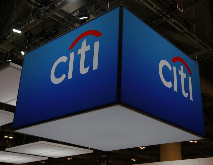 Citigroup portee par la banque de detail, le trading recule