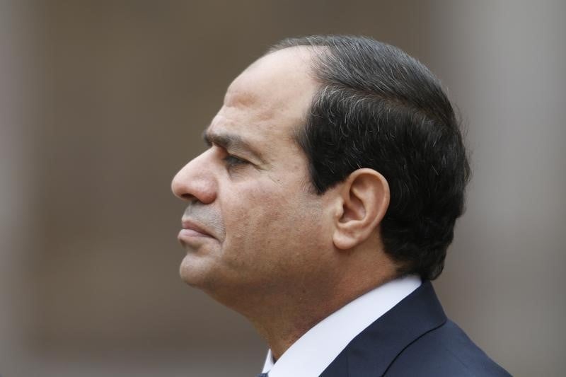 Le president sissi investit un nouveau gouvernement en egypte